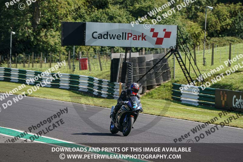 cadwell no limits trackday;cadwell park;cadwell park photographs;cadwell trackday photographs;enduro digital images;event digital images;eventdigitalimages;no limits trackdays;peter wileman photography;racing digital images;trackday digital images;trackday photos